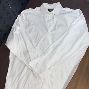 Ralph Lauren regents classic fit  Crisp White Dress Shirt logo on bottom